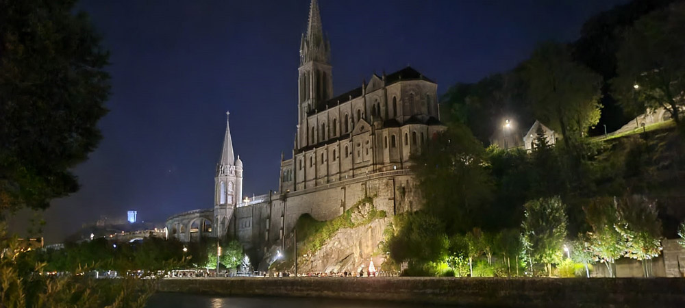 Basilika Lourdes August 2023